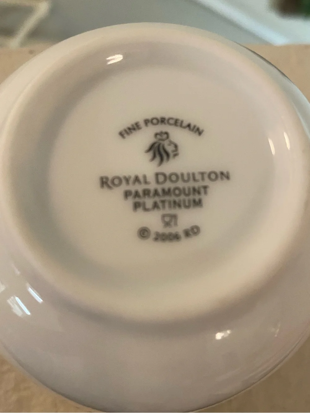 Royal Doulton. Fine Porcelain. White/Silver. 2006. Paramount Platinum. 3 Piece.